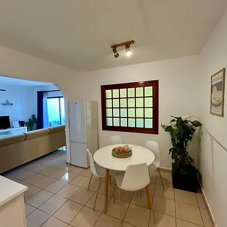 Apartman Tranquilo Con Vistas *