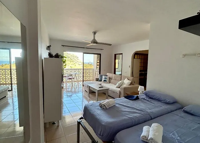 Appartamento Tranquilo Con Vistas