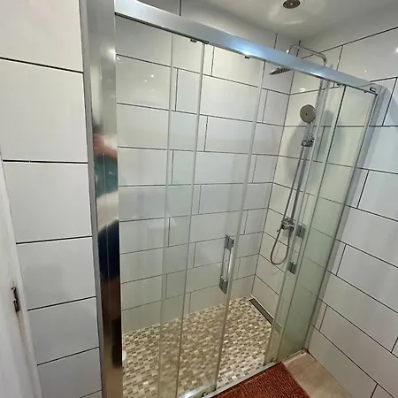 Tranquilo Con Vistas Апартаменты *