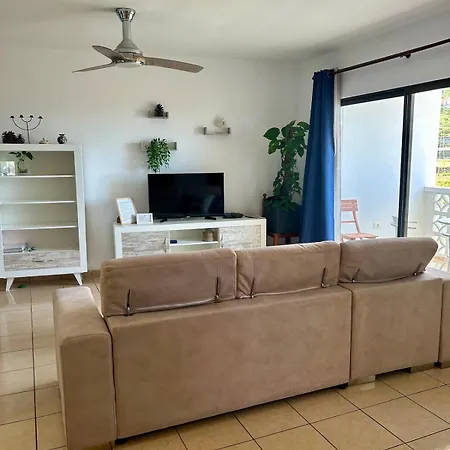 Tranquilo Con Vistas Апартаменты *